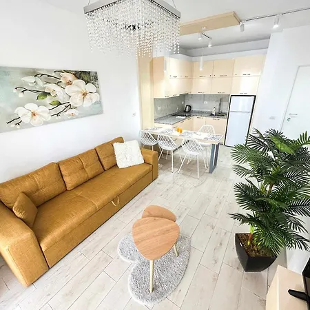 Apartment Vacation 927 Golem (Tirana)